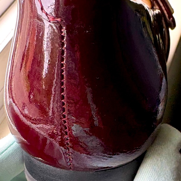 New Karl Lagerfeld Nelia Patent leather Loafers - Picture 2 of 9